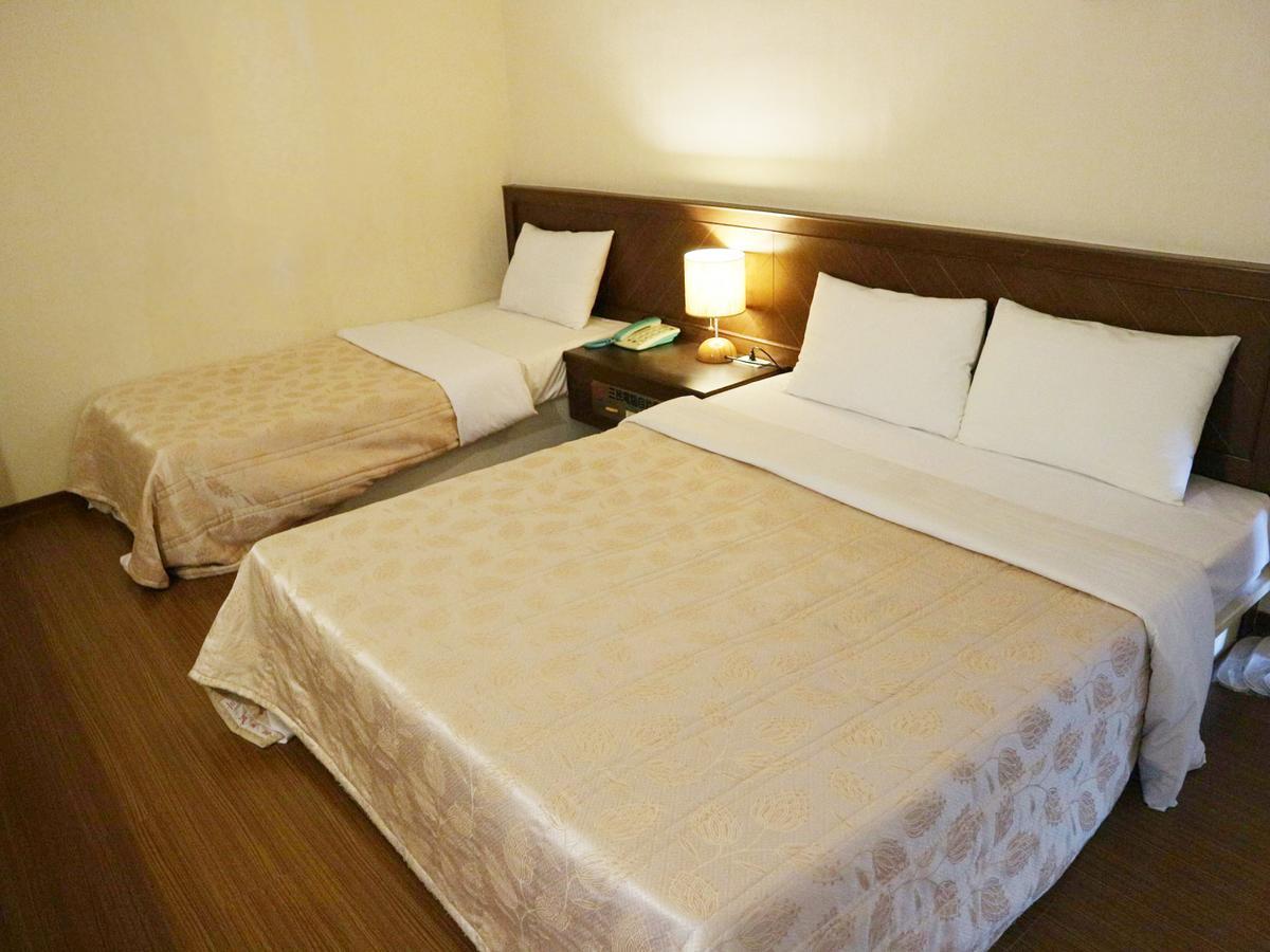 Sanmin Hotel Chang Hua Extérieur photo