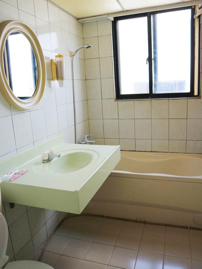 Sanmin Hotel Chang Hua Extérieur photo